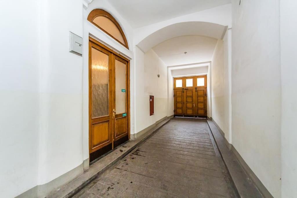 Appartement B.O.B. Klimentska à Prague Extérieur photo
